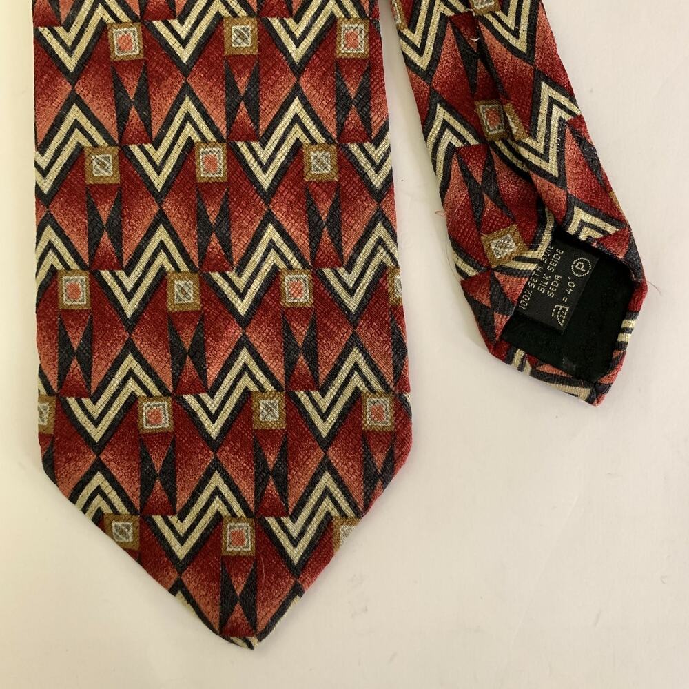 ERMENEGILDO ZEGNA Red Navy Geometric Silk Tie